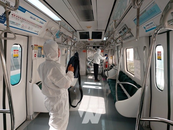 광주도시철도 방역 강화 전동차‧역사 등 방역, 법정 기준 2∼3배 실시