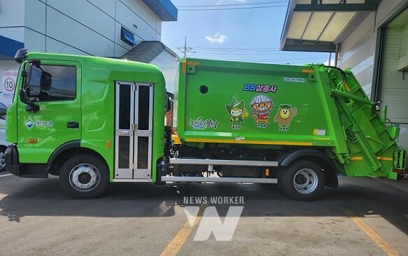 저상형 청소차 모습