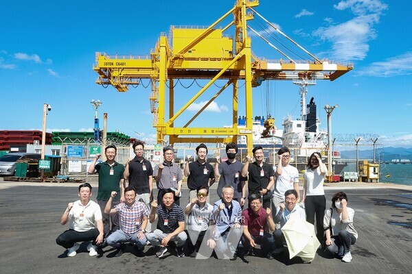 광만권경제자유구역청(청장직무대리 선양규, 이하 광양경제청)은 지난 28일 신규 전입 직원 등 20명을 대상으로 GFEZ 사업지구 현장견학을 실시했다.