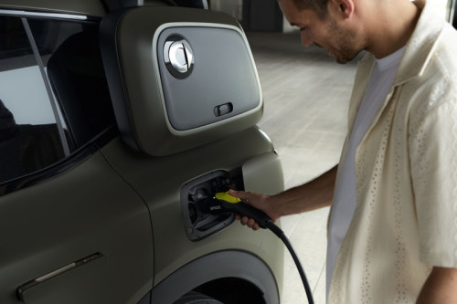 충전은 10%에서 80%까지 단 15분이 걸린다. [사진=스마트 오토모빌]