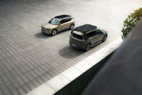 #5의 전후면 [사진=스마트 오토모빌]