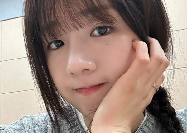 운동돌로 이름 난 윤보미의 시구도 레전드로 평가된다. [사진=윤보미 인스타그램]