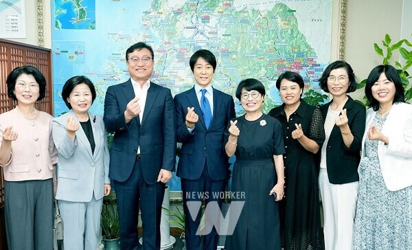 전라남도는 2024년 전남도 양성평등주간 기념행사 일환으로 가족의 의미와 중요성을 되새기는 ‘가족행복 대토론회’를 개최했다