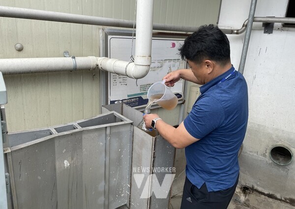 광주광역시(시장 강기정)는 오는 9일부터 24일까지 추석 연휴를 대비해 환경오염행위 예방을 위한 특별 감시활동을 실시한다.