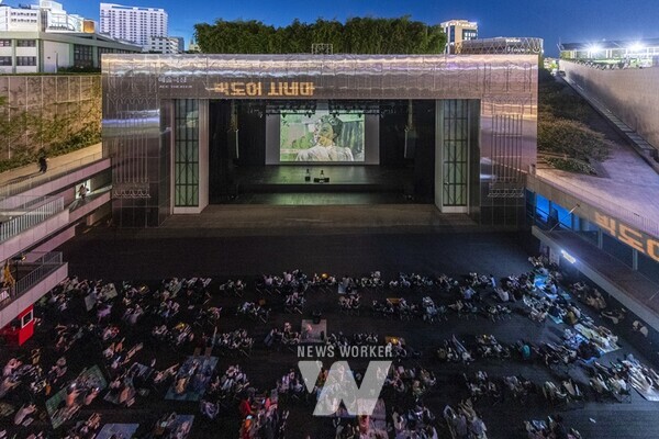 9월 11∼13일 오후 7시 ACC 예술극장 극장1 빅도어에서 ‘2024 ACC 빅도어시네마’를 진행한다