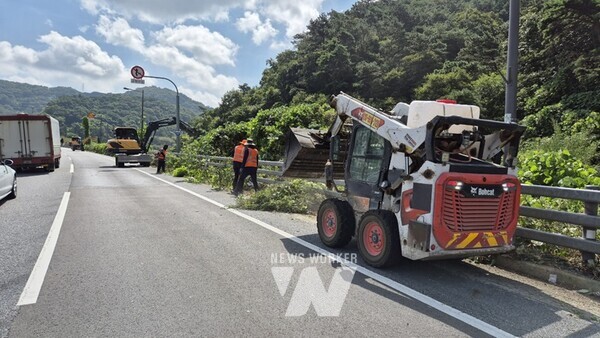 광주광역시종합건설본부는 추석을 맞아 귀성객과 운전자들에게 쾌적한 도로환경을 제공하기 위해 지난달 27일부터 이달 12일까지 주요 관문도로 환경 정비를 실시했다.