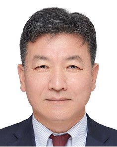 민좌홍 신인 감사