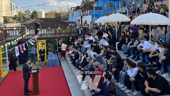 광주광역시는 2024년 아시아 도시 간 문화교류 협력사업인 ‘광주형 문화 공적개발원조(ODA)-아시아문화탐험대’를 4일부터 11일까지 8일 간 동구 지산2동 다복마을 일대에서 진행한다.