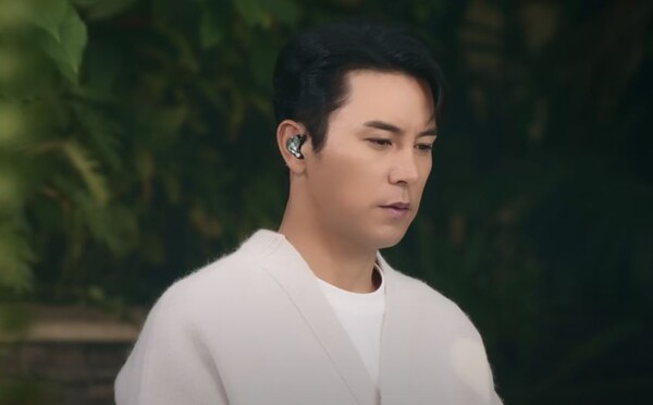 장민호가 라이브로 꾸민 '꽃처럼 피던 시절' 영상 중에서 [사진=장민호 공식 유튜브]