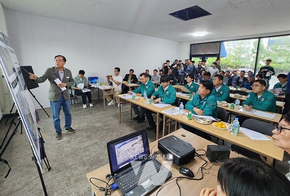 순천시의회 도시건설위원회(위원장 이향기)는 지난 18일 제282회 임시회 기간 중 현장방문을 실시했다