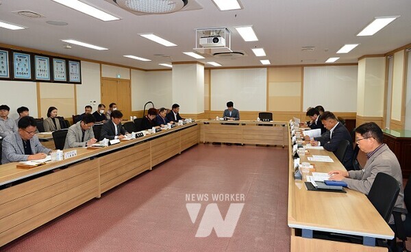 용강현대지역주택조합 아파트 조합원 및 건설사와 간담회 실시