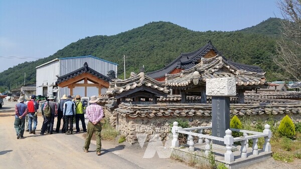 충신 3인을 모신 삼현정(대동면 옥동마을)