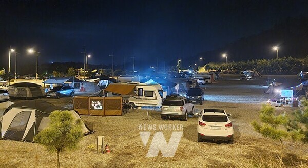 캠핑을 주제로 관광, 지역경제, 글로벌 콘텐츠 등 다양한 프로그램이 펼쳐지는 2024 전남캠핑관광박람회가 25일 영암국제자동차경주장에서 개막한다.