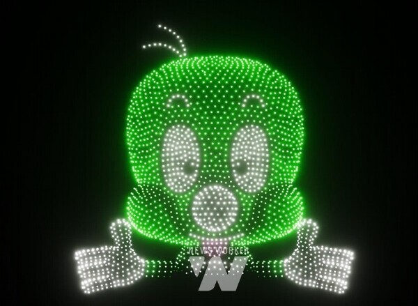 6만 평 오천광장 상공에 ‘둘리’ 등장!... '2025대 역대급 캐릭터 드론쇼' 순천서 열려