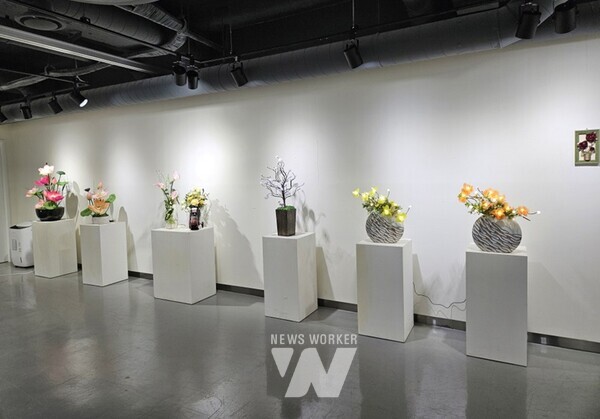 해남군, “LED 빛으로 생명을 불어넣다”... 김순영 전시회 개최