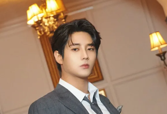 김중연구소 팬들과 활발하게 소통하는 김중연 [사진=김중연 인스타그램]