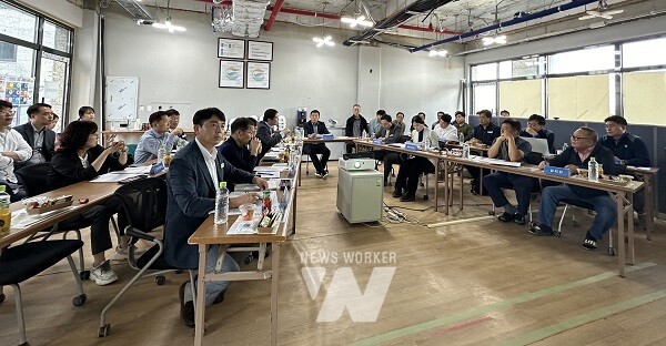 ‘나주역자이리버파크’ 아파트 사전점검단 회의 (사진제공-나주시)