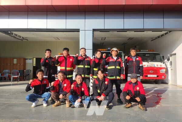 전남 완도군은 지난 1일부터 12월 29일까지를 ‘가을철 산불 조심 기간’으로 정하고 산불 제로화를 목표로 산불 방지에 총력 대응한다. 