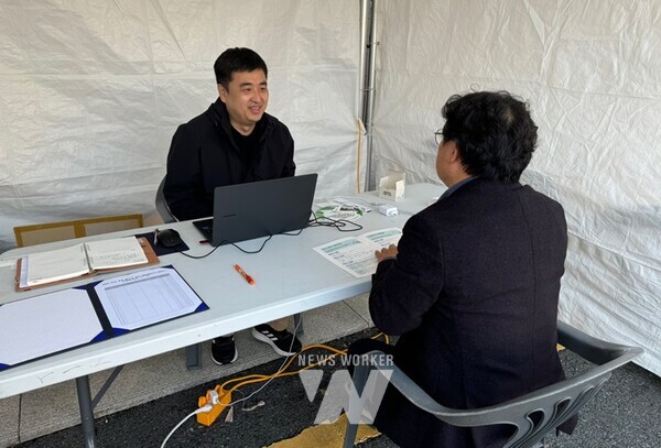 (재)전남테크노파크(원장 오익현)는 지난 12일 전남지식재산센터 사업안내 및 참석자들에 대한 현장상담회를 진행했다.