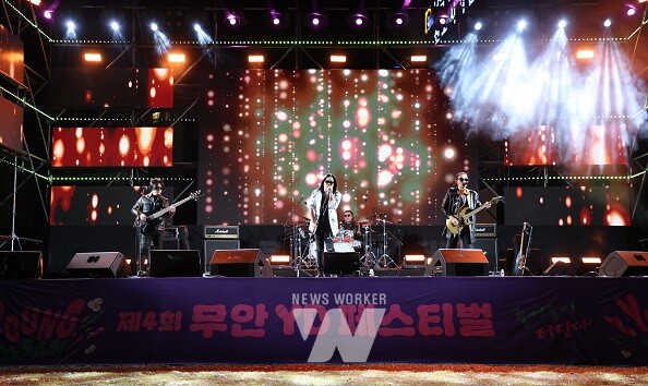 폐막공연을 장식한 부활 무대