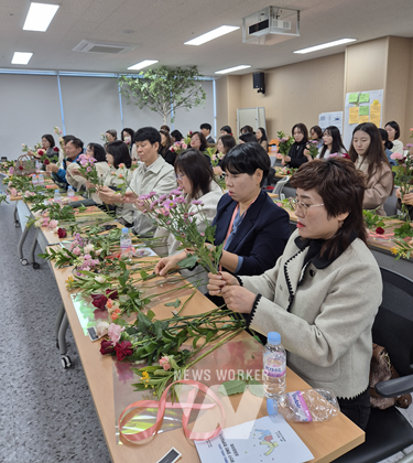 광주시 광산구(구청장 박병규)가 19일 송정다누리 복합커뮤니티센터 2층 대회의실에서 ‘2024년 장애인 평생학습도시 성과공유회’를 개최했다.