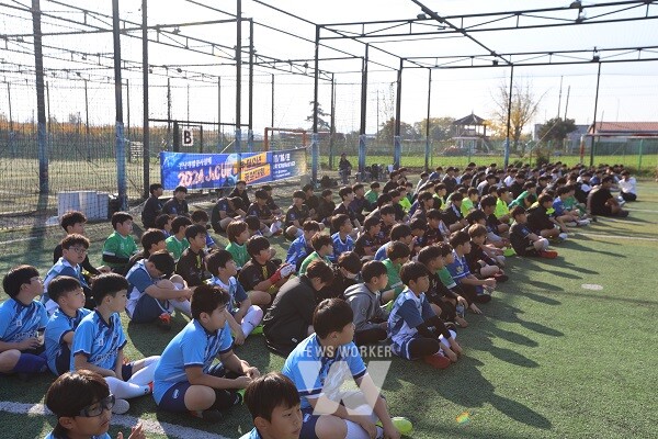 전남개발공사(사장 장충모)는 제4회 전남개발공사장배 2024 J&CUP 유‧청소년 풋살대회’를 성황리에 마무리했다
