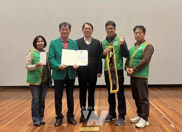 광주시 북구(구청장 문인) 지역자율방재단이 행정안전부 주관 ‘전문기술 경연대회’에서 ‘우수상’을 수상했다