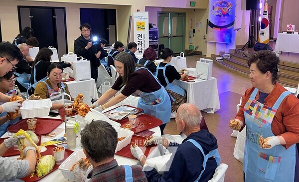 세계 김치의 날 기념행사- LA(코리아 김치페스티벌)