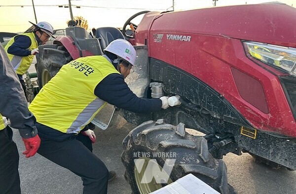 ‘찾아가는 농기계 수리 봉사’ 실시