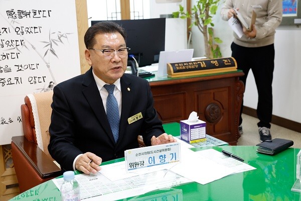 순천시의회 도시건설위원회, 순천시 교통약자의 이동편의 증진 조례 개정 관련 간담회 개최