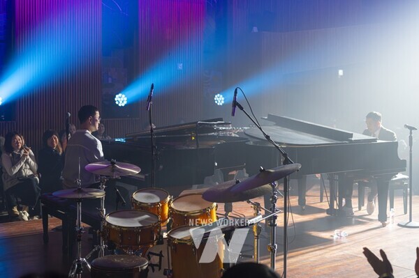 (재)담양군문화재단(이사장 이병노, 이하 재단)은 지난달 29일 해동문화예술촌 오색동에서 어쿠스틱 인 해동 하반기 2회차 포맨스 피아노(4Men’s Piano)의 무대를 성공적으로 마쳤다