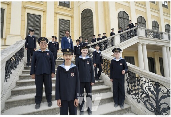 국립아시아문화전당재단(사장 김선옥·이하‘ACC재단’)은 2025년 1월 17일 오후 7시 30분 ACC 예술극장 극장1에서 ACC 신년음악회 ‘빈 소년 합창단’공연을 개최한다.  《@Lukas Beck》