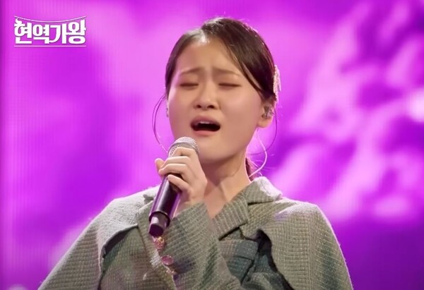 시련을 딛고 성장한 김다현이 들려준 '세월 베고 길게 누운 구름 한 조각' [사진=MBN MUSIC]