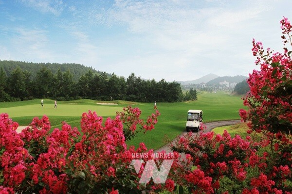 장흥군은 수도권 관광객 유치를 위해 전남창조경제혁신센터, GS홈쇼핑-롯데투어와 협업하여 관광상품을 판매한다