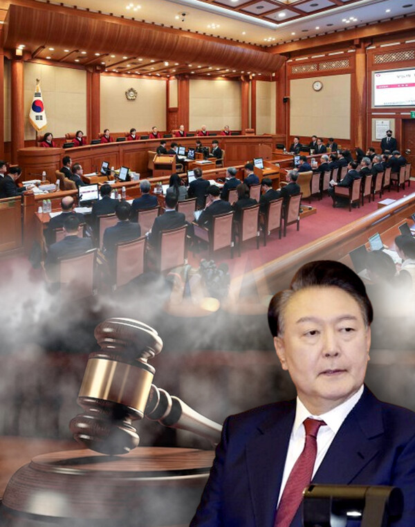 지귀연 부장판사는 윤석열 전 대통령을 비롯, 내란 혐의를 받고 있는 군·경 관계자들의 재판을 맡고 있는 중요한 인물이다. 뿐만 아니라 지난 3월, 구속 중인 윤 전 대통령의 구속 취소를 결정한 판사이기도 했다. 당시 지 부장판사가 지휘하는 재판부는 피의자의 구속 기간 만료를 ‘시간’ 단위로 계산해야 한다는 사상 초유의 논리를 받아들였다. 더불어 체포적부심 심사 기간을 구속기간에 불산입해야 한다는 명시적 규정이...[그래픽_뉴스워커]