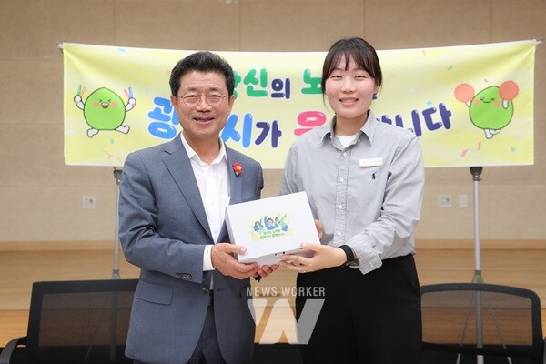 광양시, ‘아동보육과’ 직원 격려(간식전달)