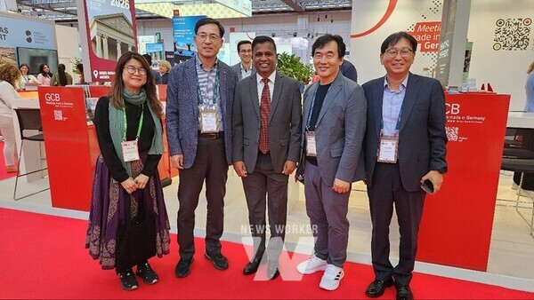 여수시(시장 정기명)가 해외 시장 진출을 위해 국제컨벤션협회(ICCA)와 판로개척에 대한 간담회를 가졌다.