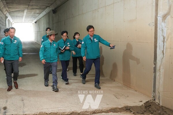 전남 광양시(시장 정인화)는 지난 27일 ‘5월 제2차 현장 소통의 날’을 운영하고, 주요 사업 현장을 방문해 추진 상황을 점검했다