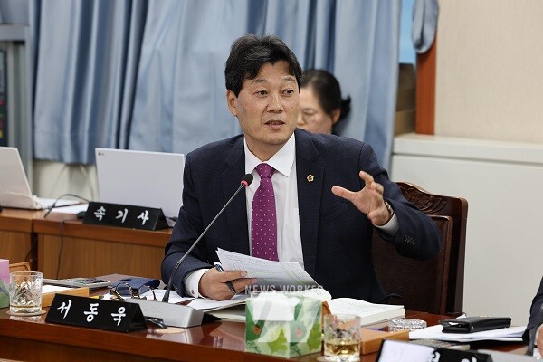 발언하는 서동욱 의원(더불어민주당, 순천4)
