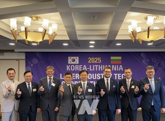 KOPTI-FTMC LOI VIP 단체 기념촬영