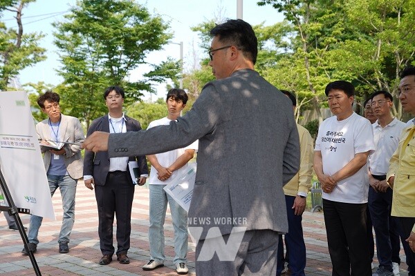 목포에서 열린 정책 제안의 장...‘찾아가는 소통버스’성황(감사실)국정기획위원회 현장방문 의견청취