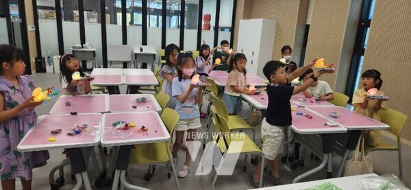 작년 추진한 중흥도서관 여름독서문화프로그램