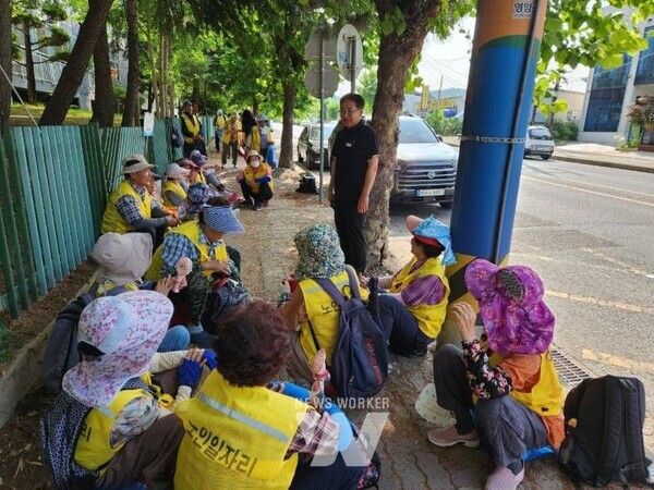 전남 영암군(군수 우승희)이 집중호우와 폭염에 대응해 영암군민의 피해 최소화를 위한 다양한 조치를 시행하고 있다.
