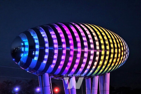 경관조명 전면 보수와 교체 마친 나주대교 생명의 문.(사진제공-나주시)