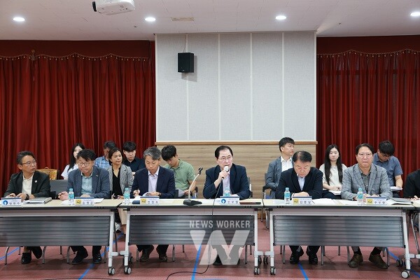 완도군, 전복산업 산·관·연 협의체 총회 개최