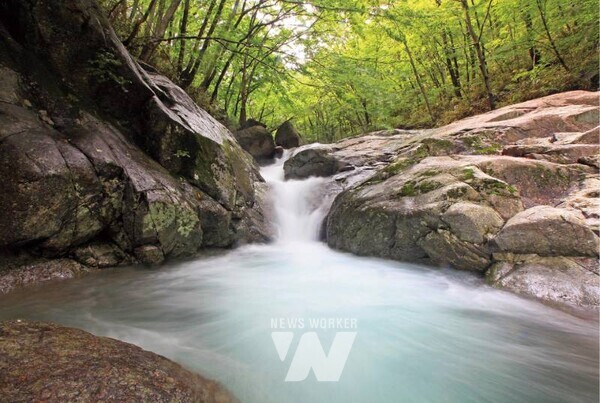 한여름에도 이슬이 맺힌다는 ‘오로대’