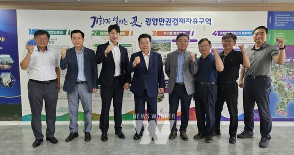 광양만권경제자유구역청(청장 구충곤, 이하 광양경자청)은 1일, 일본의 드론 전문 기업인 리베라웨어(Liberaware)의 김태홍 한국지사장이 광양경자청을 방문해 광양만권의 투자 환경을 청취하고 향후 협력 방안을 논의했다