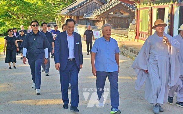 문재인 전 대통령 해남방문(해남 대흥사 명현관 해남군수)