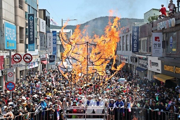 살수대첩거리퍼레이드