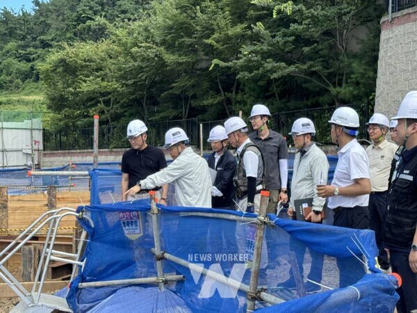 전남개발공사(사장 장충모)는 지난 5일 전남형 만 원주택 진도현장에 대한 안전점검을 실시했다